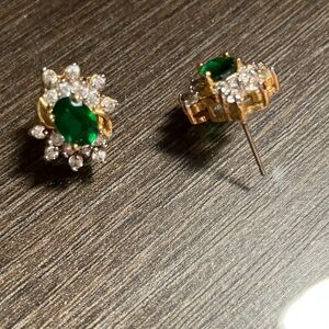 Elegant Green and Gold Earrings